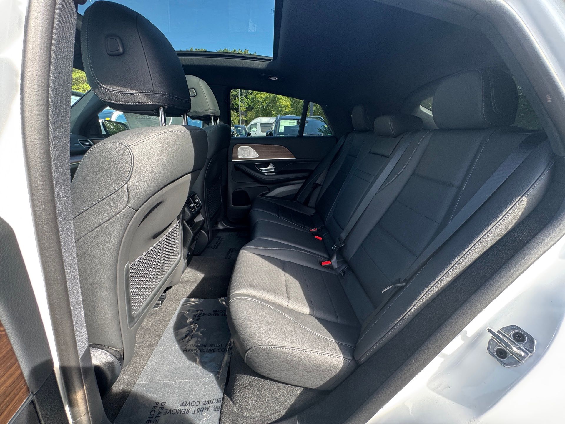 2026 Mercedes Benz GLE 450 4MATIC photo 18