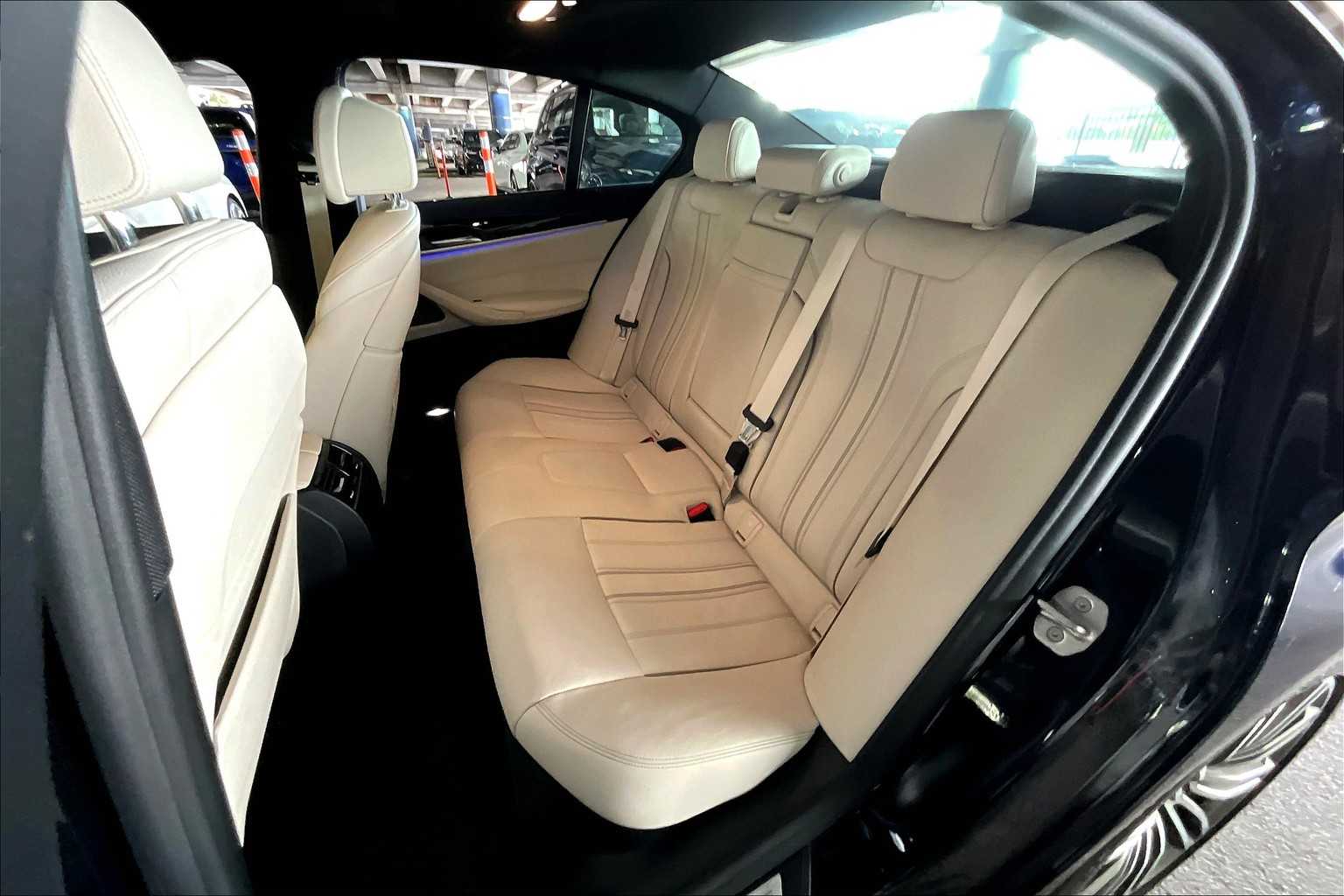 2020 Bmw M550i xDrive Sedan photo 19