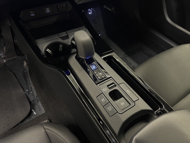 2024 Toyota Prius XLE photo 15