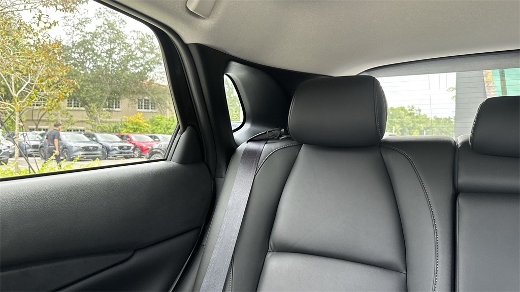 2025 Mazda CX-30 2.5 S Preferred photo 17