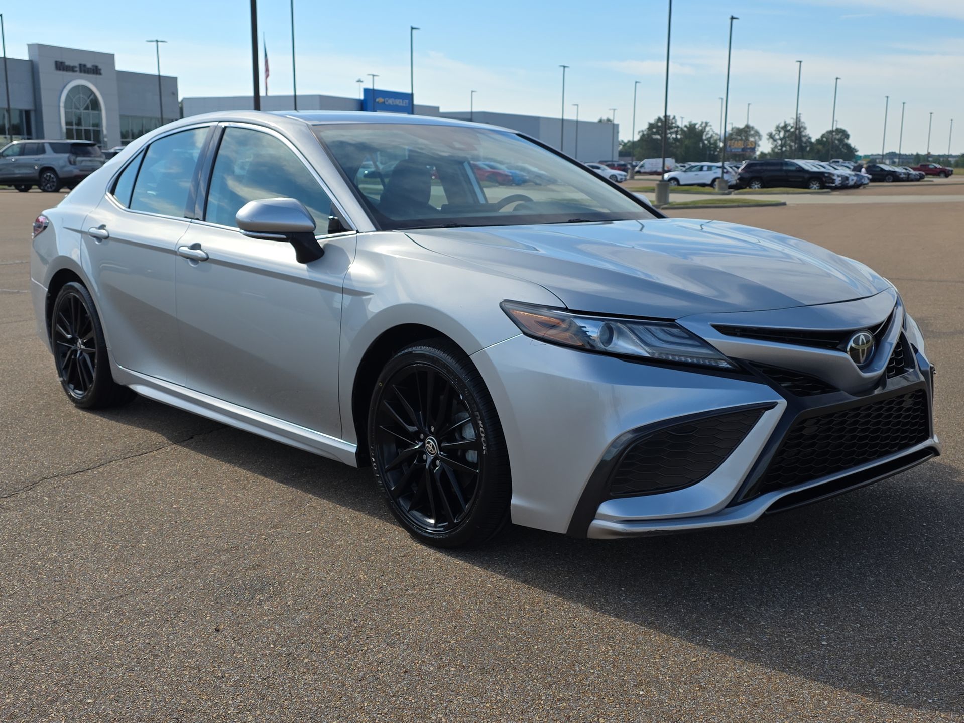 2022 Toyota Camry XSE photo 2
