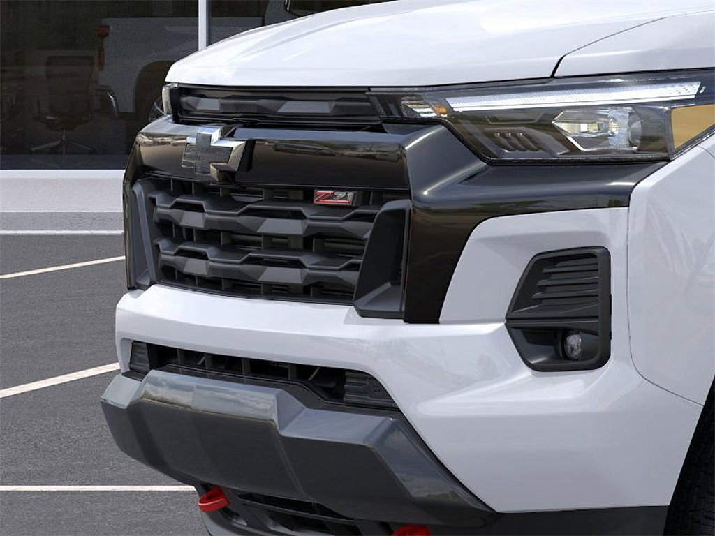 2026 Chevrolet Colorado Z71 photo 13