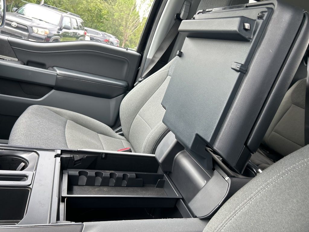 2024 Ford F-150 XLT photo 32