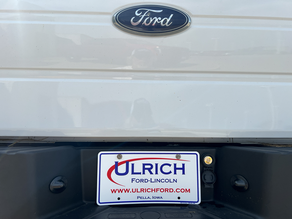 2013 Ford F-150 XLT photo 17