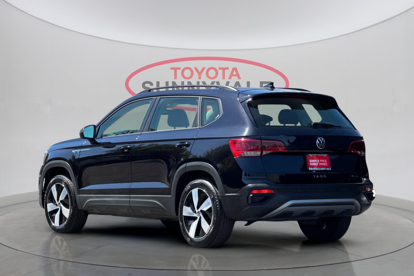 2024 Volkswagen Taos S photo 3