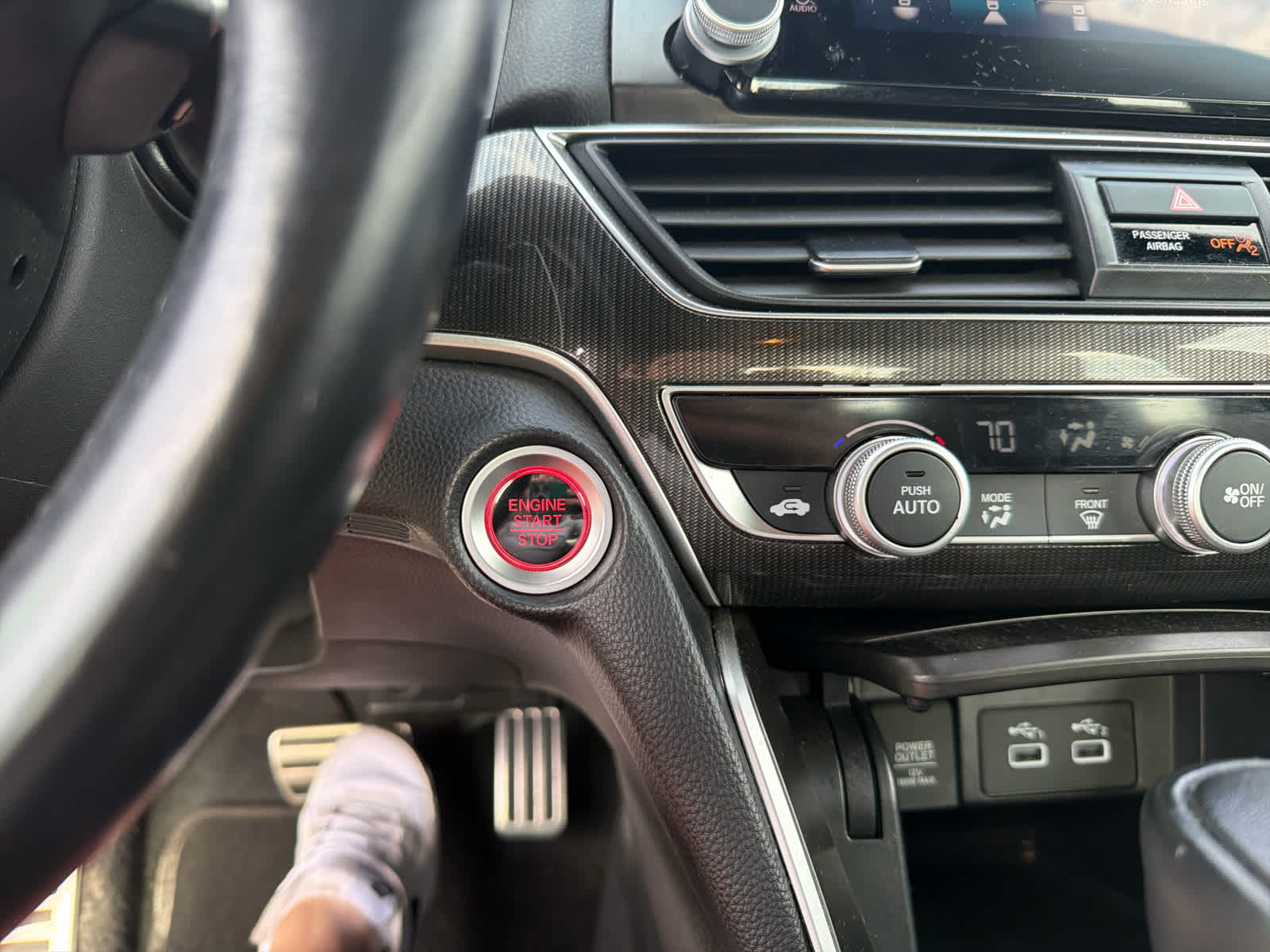 2022 Honda Accord Sport photo 11