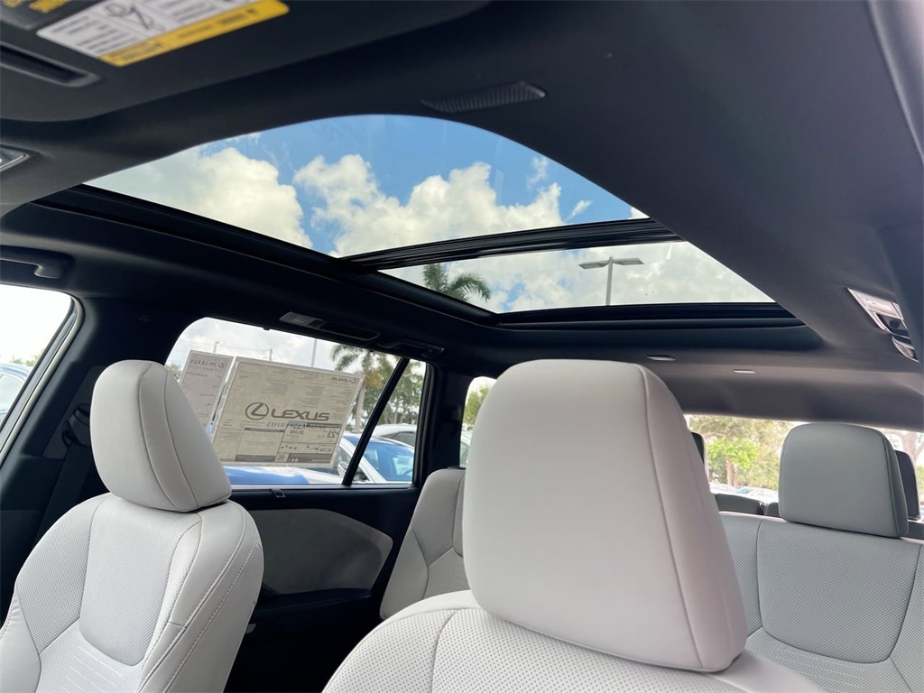 2026 Lexus TX Premium photo 18