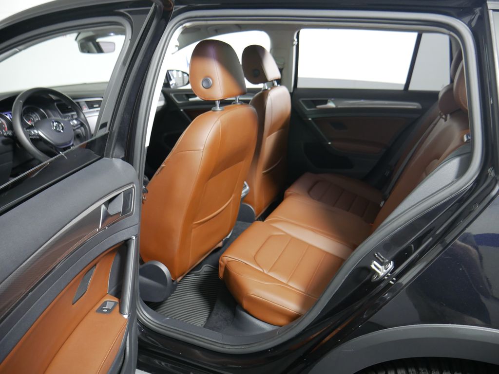 2017 Volkswagen Golf Alltrack TSI S 4Motion photo 14