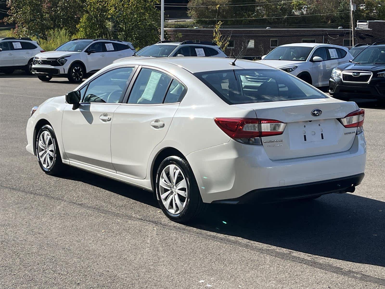 2023 Subaru Impreza Base photo 3