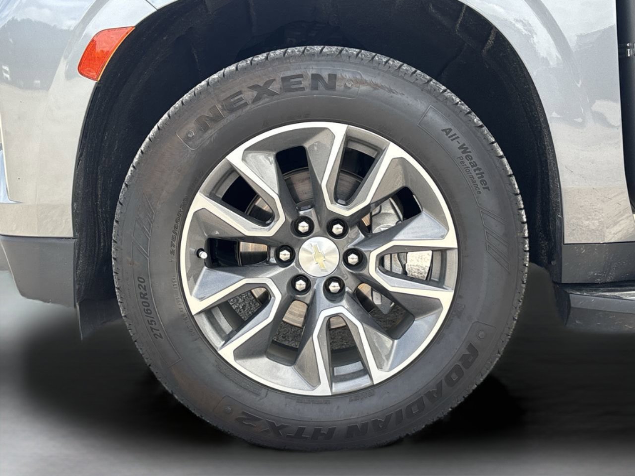 2021 Chevrolet Suburban LT photo 30