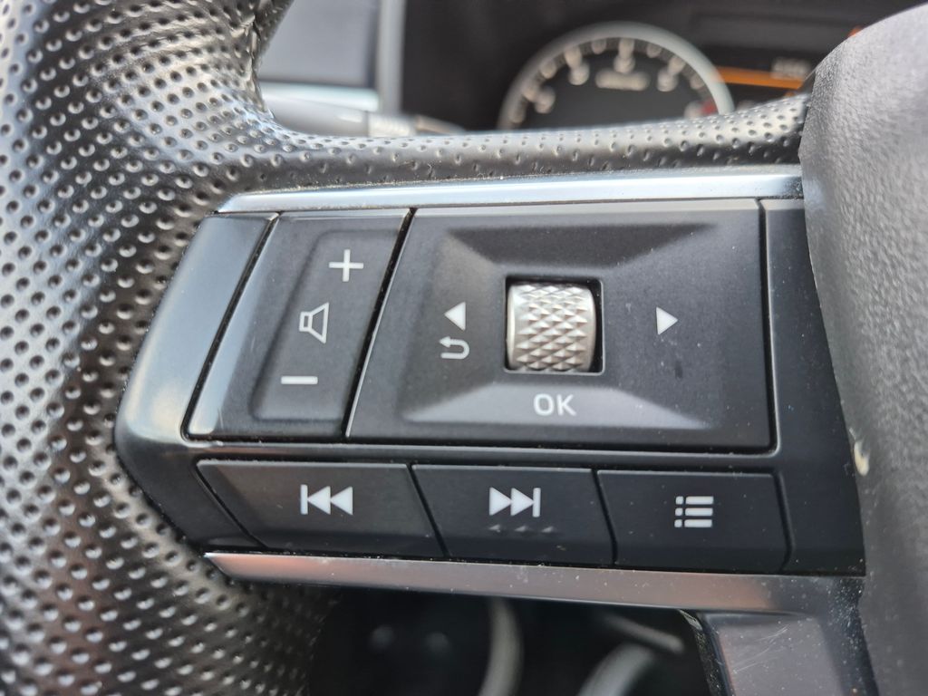 2024 Mitsubishi Outlander SE Black Edition photo 14