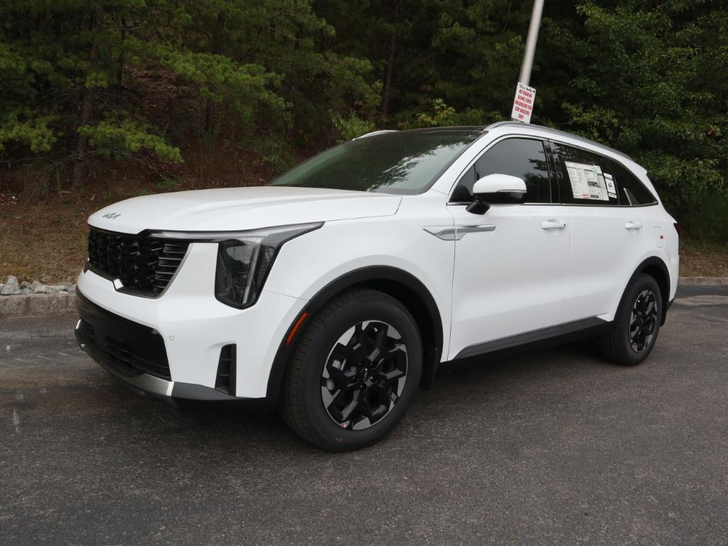 2025 Kia Sorento S's photo