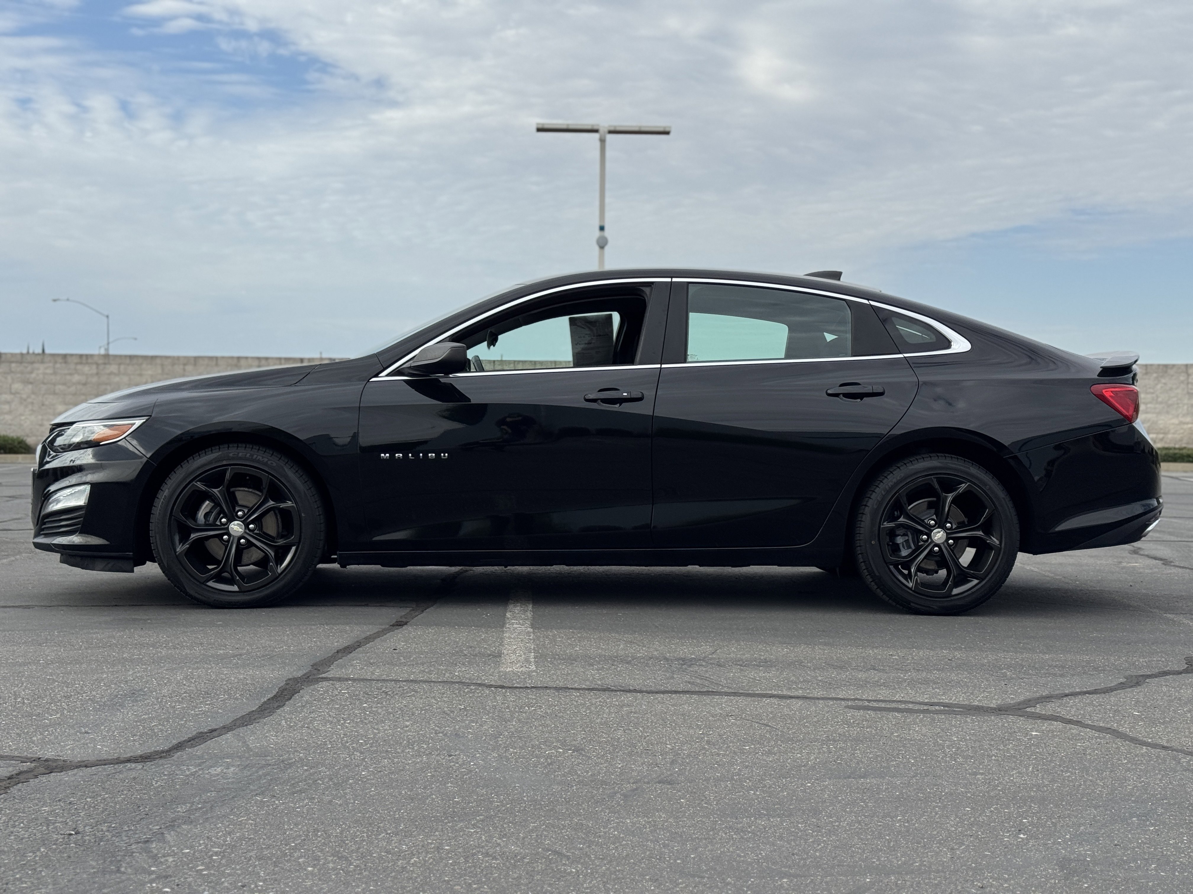 2019 Chevrolet Malibu RS photo 3