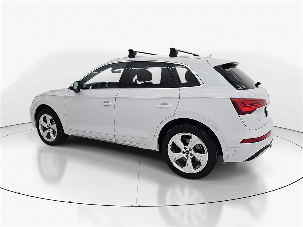2021 Audi Q5 45 Premium Plus photo 9