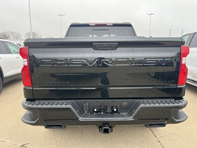 2026 Chevrolet Silverado Trail Boss LT photo 3