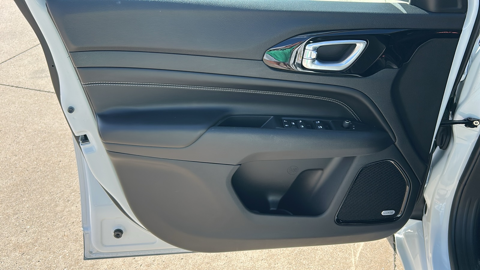 2022 Jeep Compass High Altitude photo 13