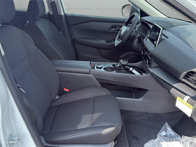 2026 Nissan Rogue S photo 21