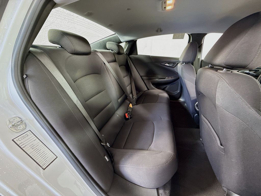 2023 Chevrolet Malibu 1LT photo 25