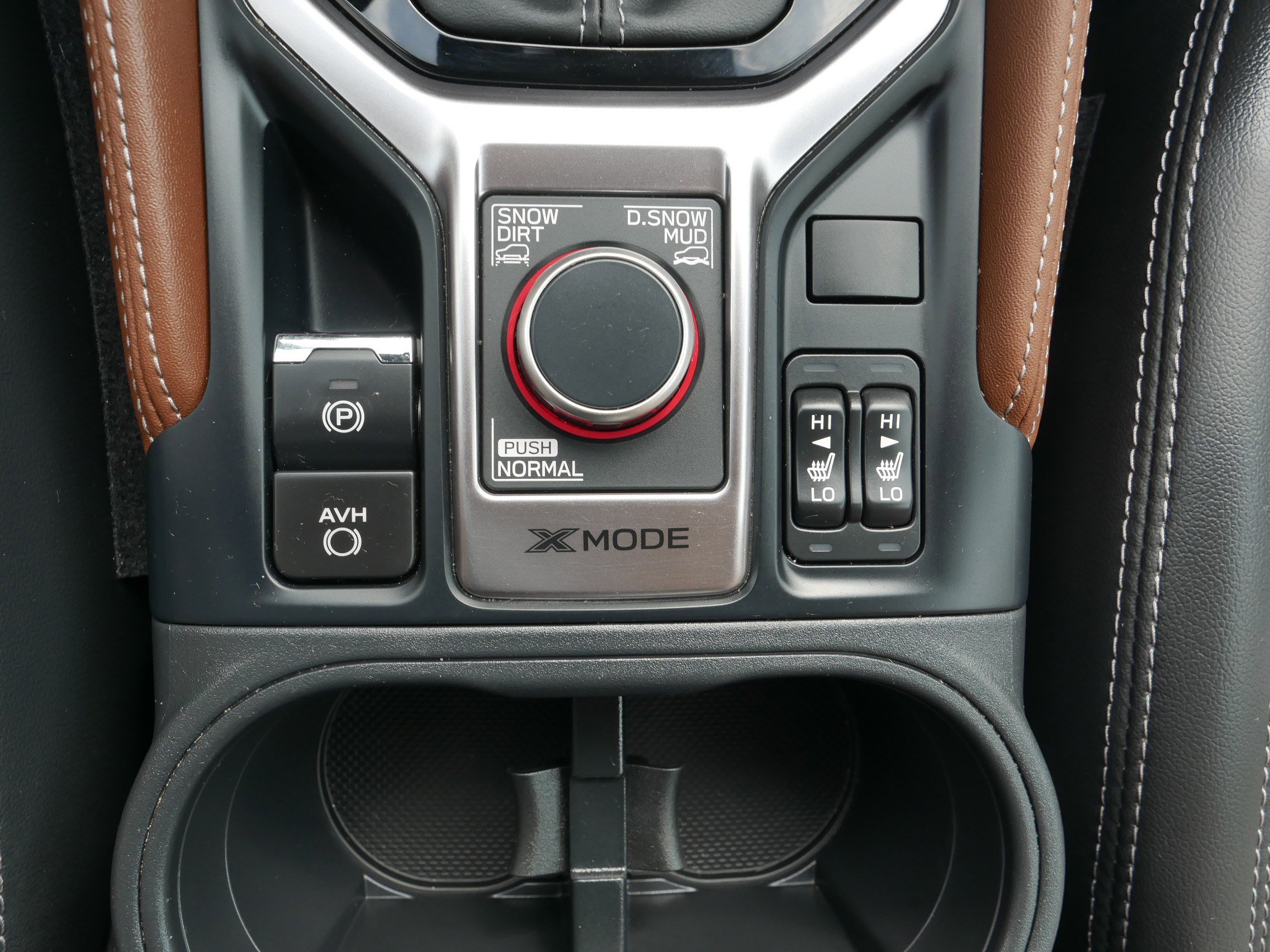 2023 Subaru Forester Touring photo 25