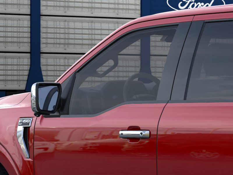 2025 Ford F-150 XLT photo 14
