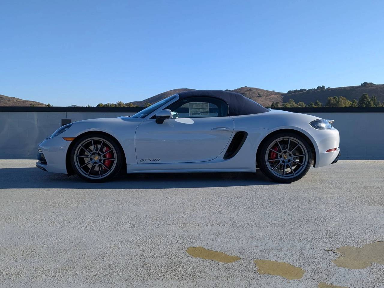 2025 Porsche Boxster GTS 4.0 photo 2