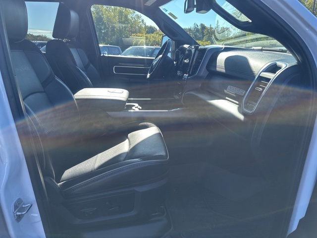 2023 Ram 3500 Laramie photo 21