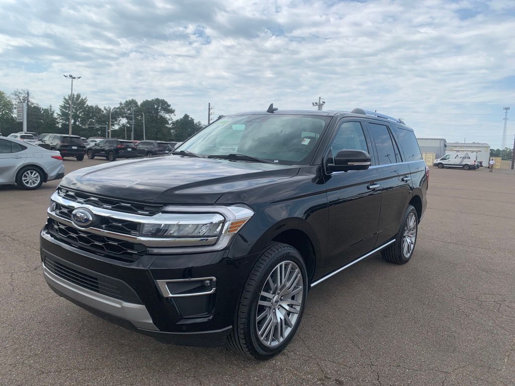 2024 Ford Expedition Limited photo 3