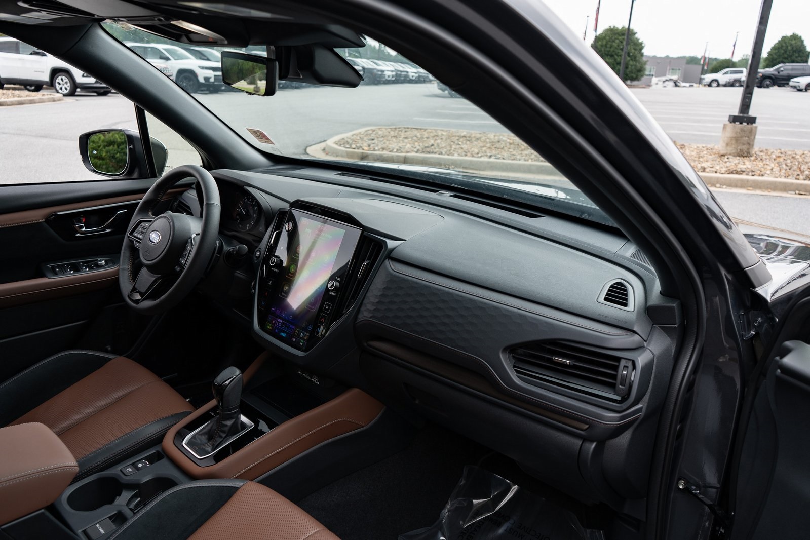 2025 Subaru Forester Touring photo 19