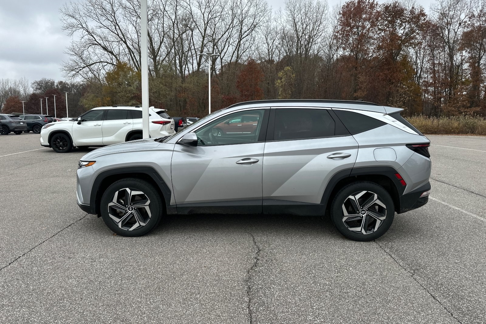 2022 Hyundai Tucson Hybrid SEL Convenience photo 2