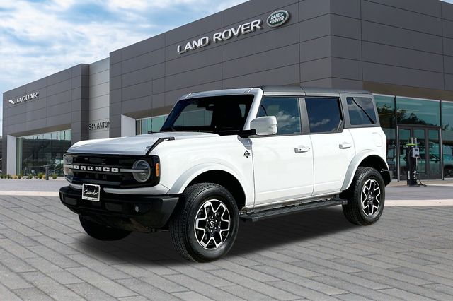 2024 Ford Bronco 4-Door Outer Banks's photo