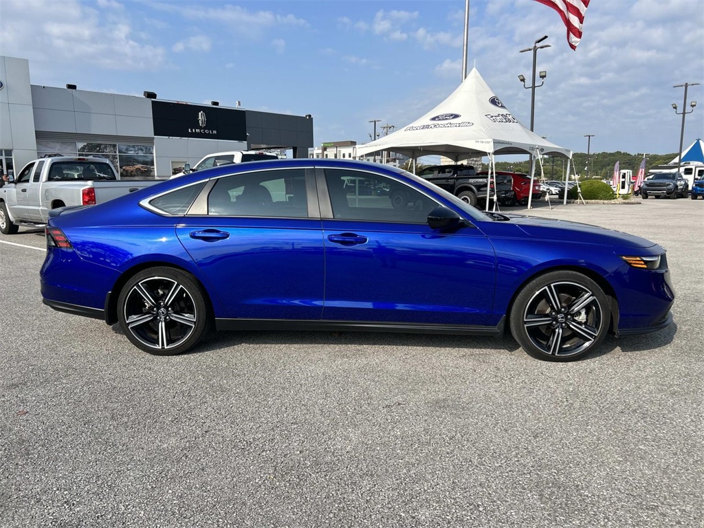 2023 Honda Accord Hybrid Sport photo 3