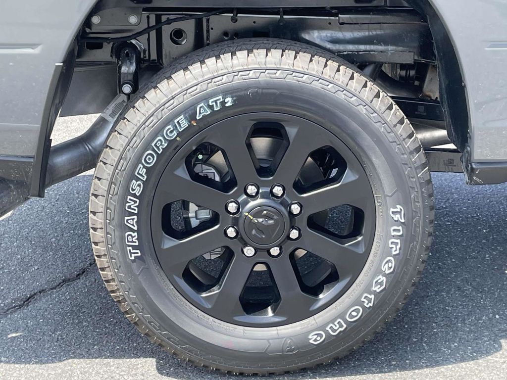 2025 Ram 2500 Laramie photo 9