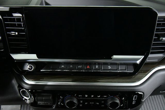 2026 Chevrolet Silverado 1500 RST photo 3