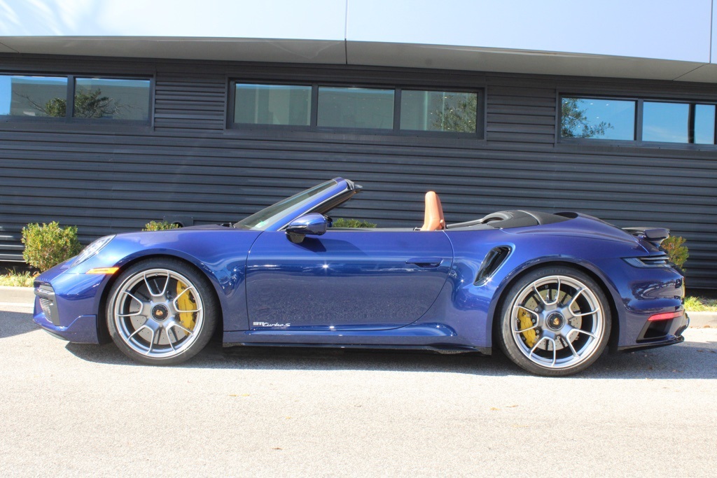 2025 Porsche 911 Turbo Cabriolet photo 2