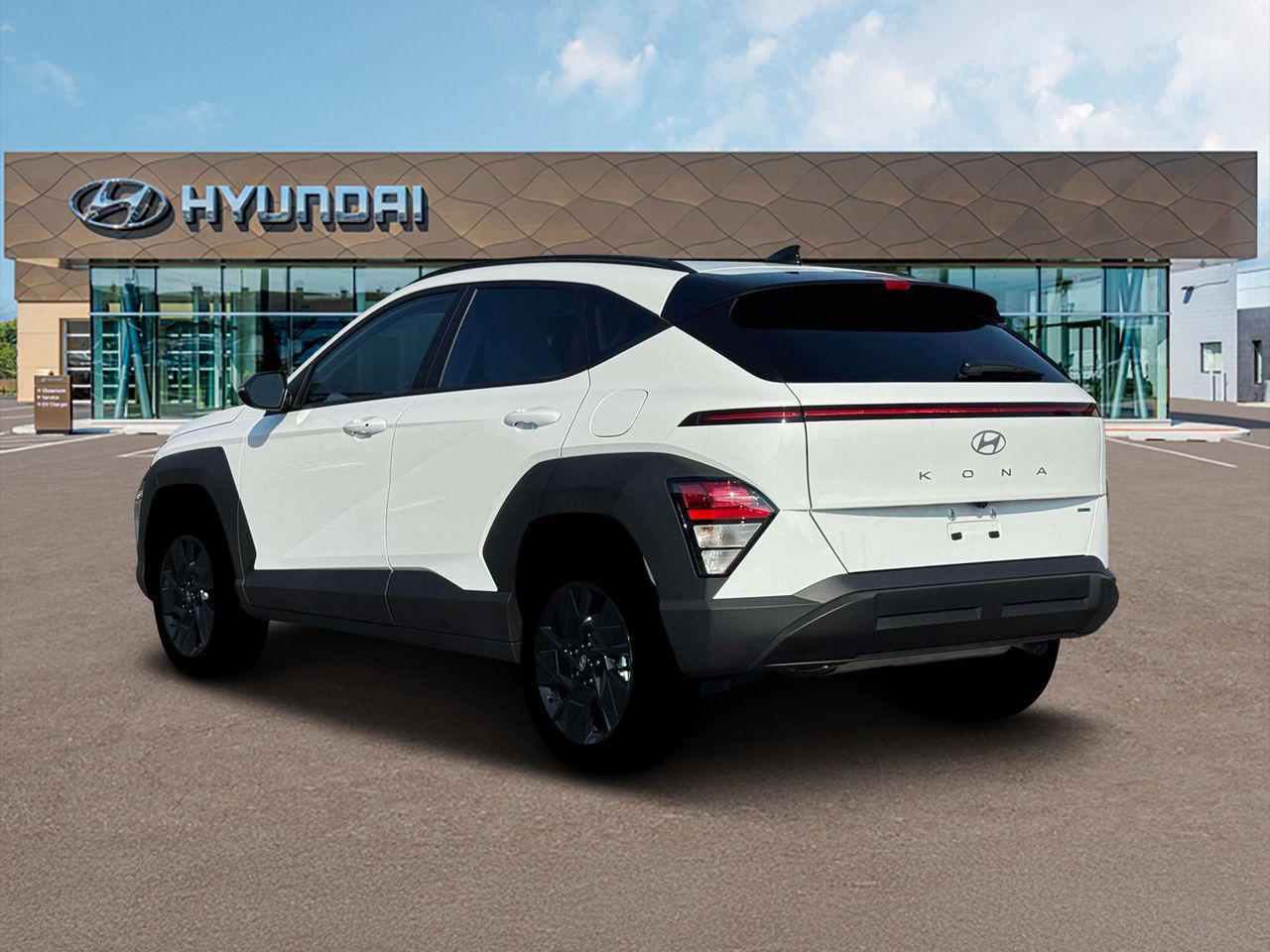 2026 Hyundai Kona SEL photo 5