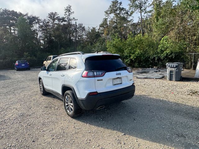 2022 Jeep Cherokee Latitude Lux photo 3