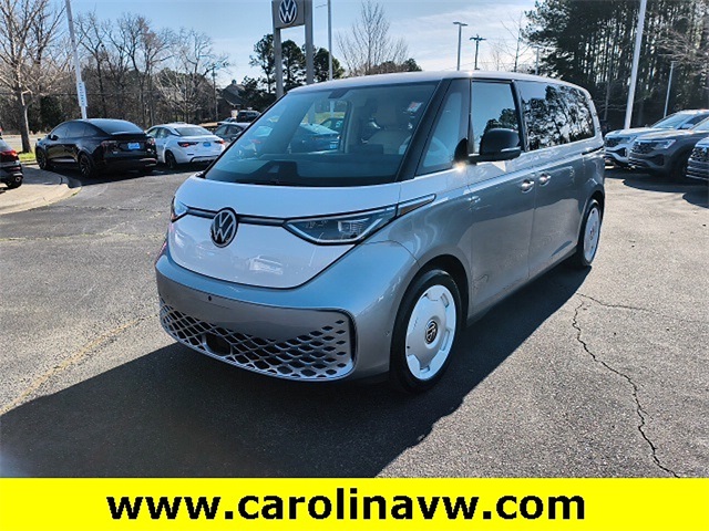 2025 Volkswagen ID. Buzz photo 3