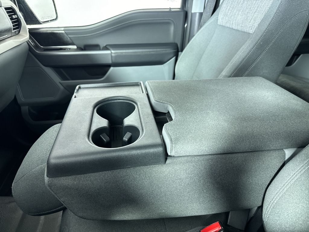 2021 Ford F-150 XLT photo 31