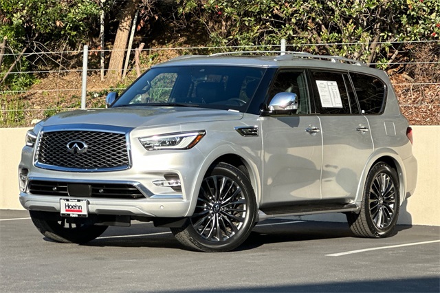 2022 INFINITI QX80 Sensory's photo