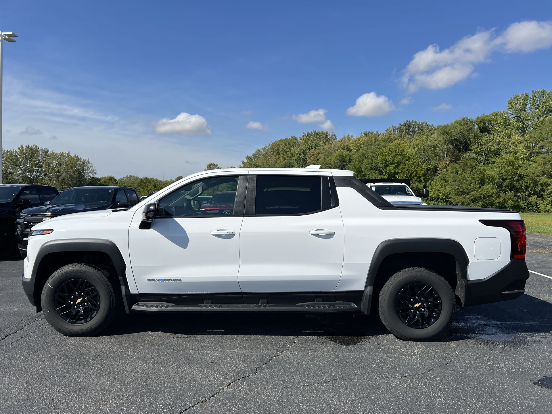 2024 Chevrolet Silverado EV Work Truck photo 2