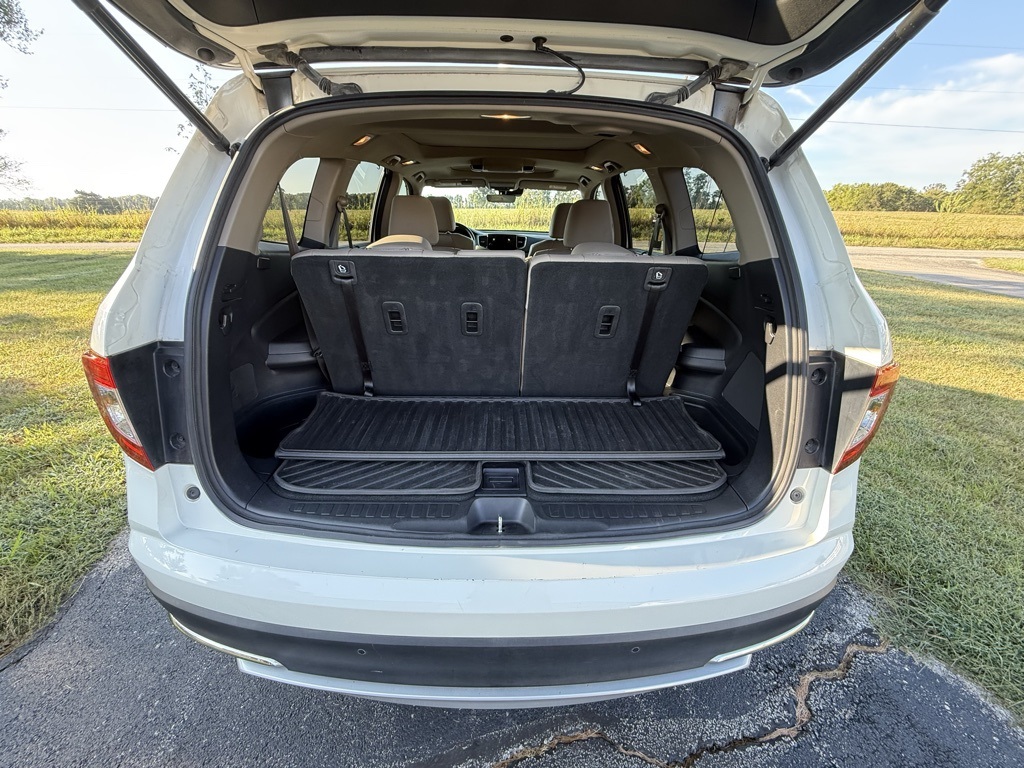 2019 Honda Pilot Elite photo 7