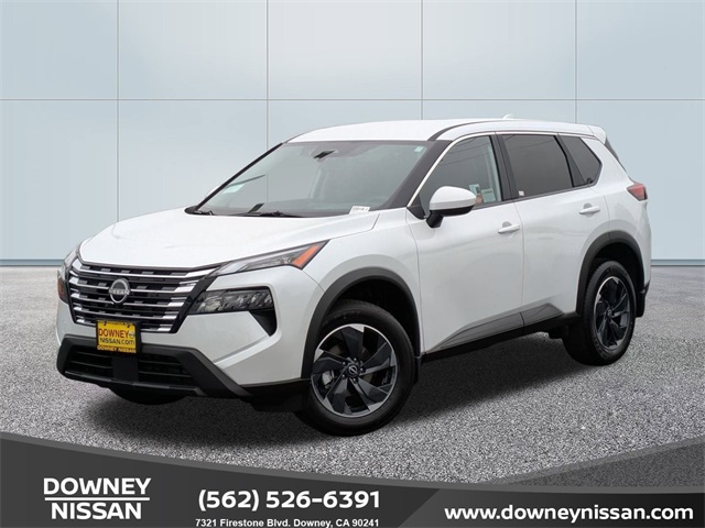 2026 Nissan Rogue SV's photo