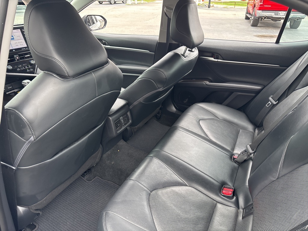 2023 Toyota Camry Hybrid XLE photo 11
