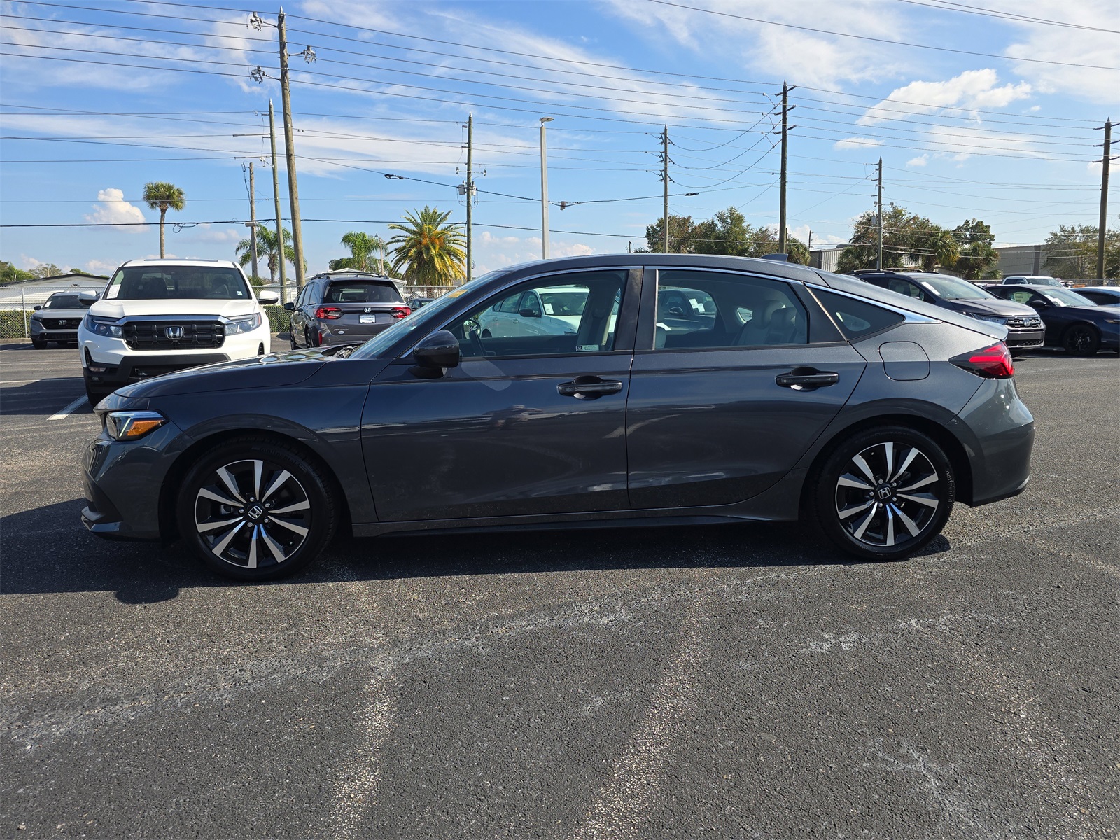 2023 Honda Civic EX-L photo 3