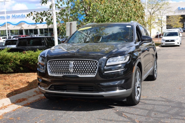 2022 Lincoln Nautilus Reserve photo 4