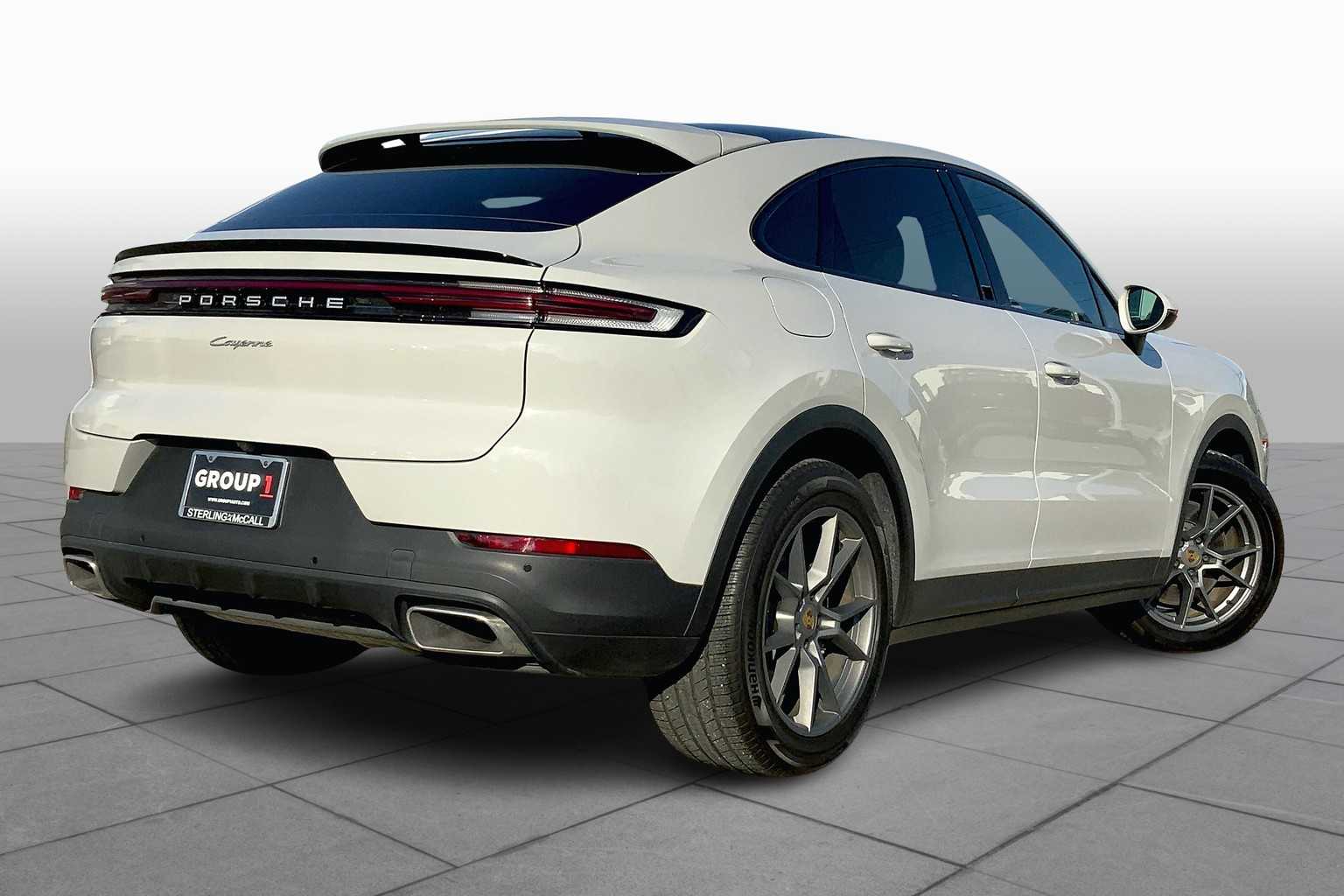 2024 Porsche Cayenne Coupe photo 23