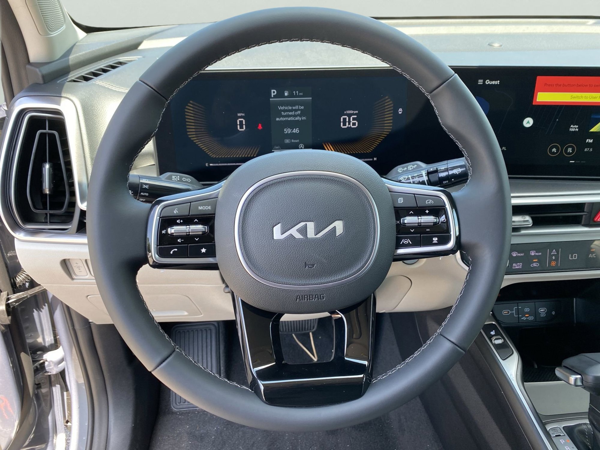 2025 Kia Sorento S photo 21