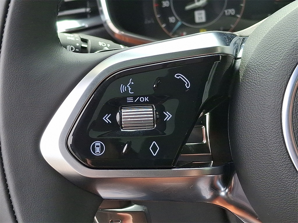 2025 Jaguar F-PACE P400 R-Dynamic S photo 21