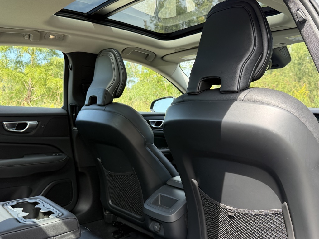 2024 Volvo S60 B5 Core photo 22