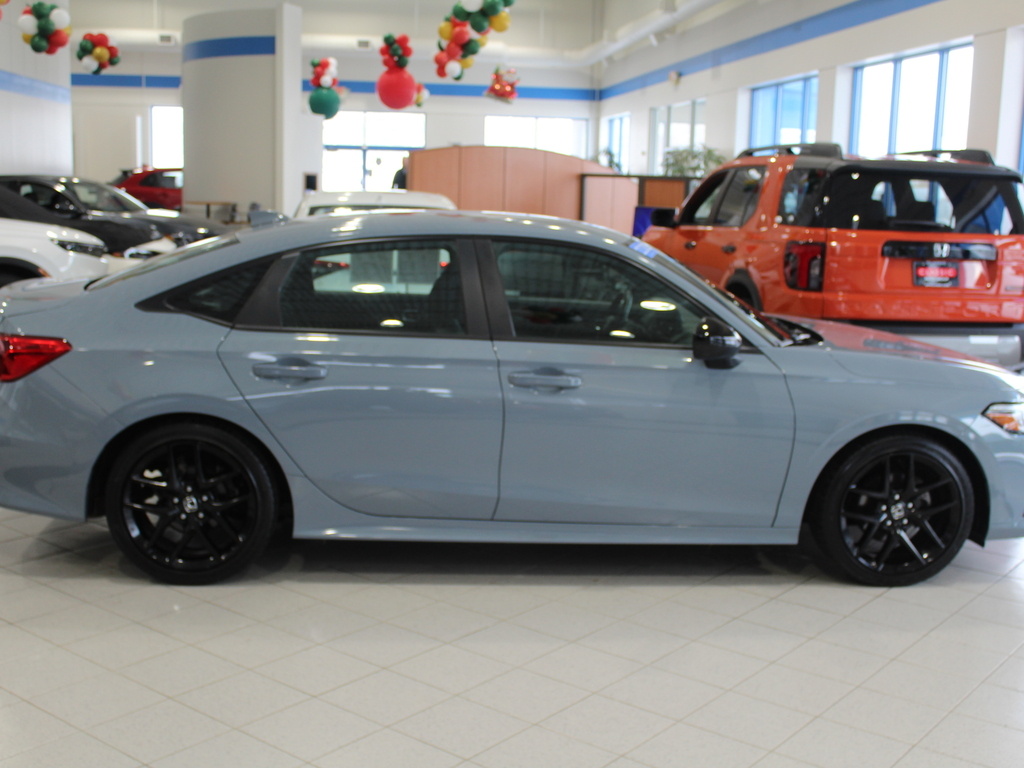 2023 Honda Civic Sport photo 4